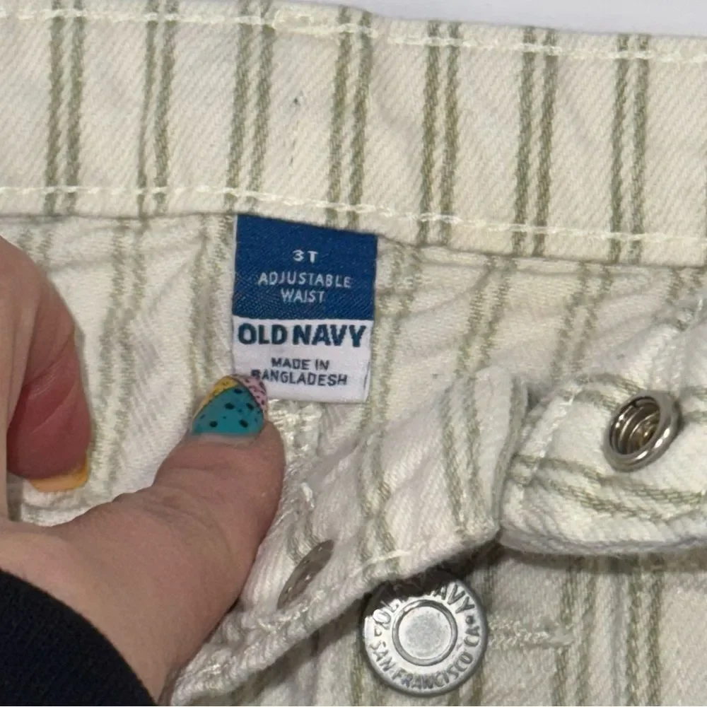 Old Navy High-Waisted striped Jean Shorts Cream and Green